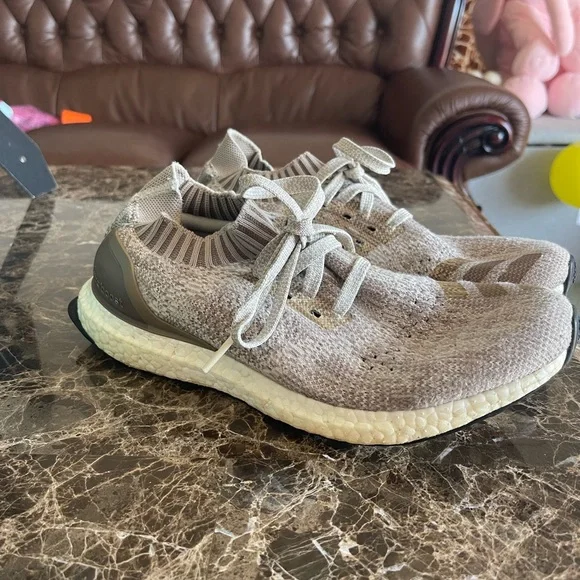 adidas gazelle silver green womens adidas B37705 Ultraboost 19 Mens Shoe main image 0